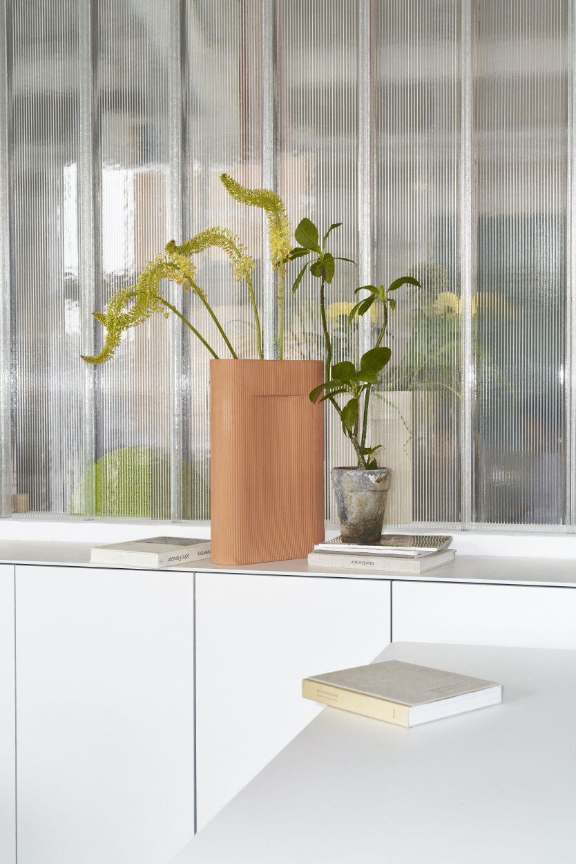 Ridge Vase Muuto | terracotta | H 35 cm | MUUTO 14160